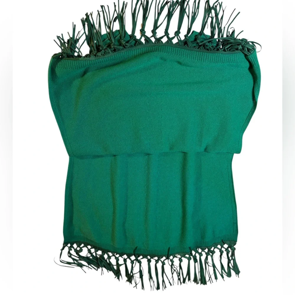 PINOTTI NWT  Green Cashmere Wool Blend Green Poncho/Cape with Leather Fringe